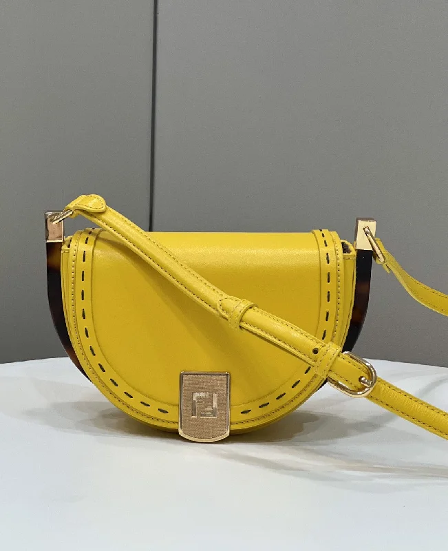 Fendi handbags with a beaded trim for a glamorous and eye - catching lookFendi Moonlight Saddle Yellow Bag For Woman 19cm/7.5in