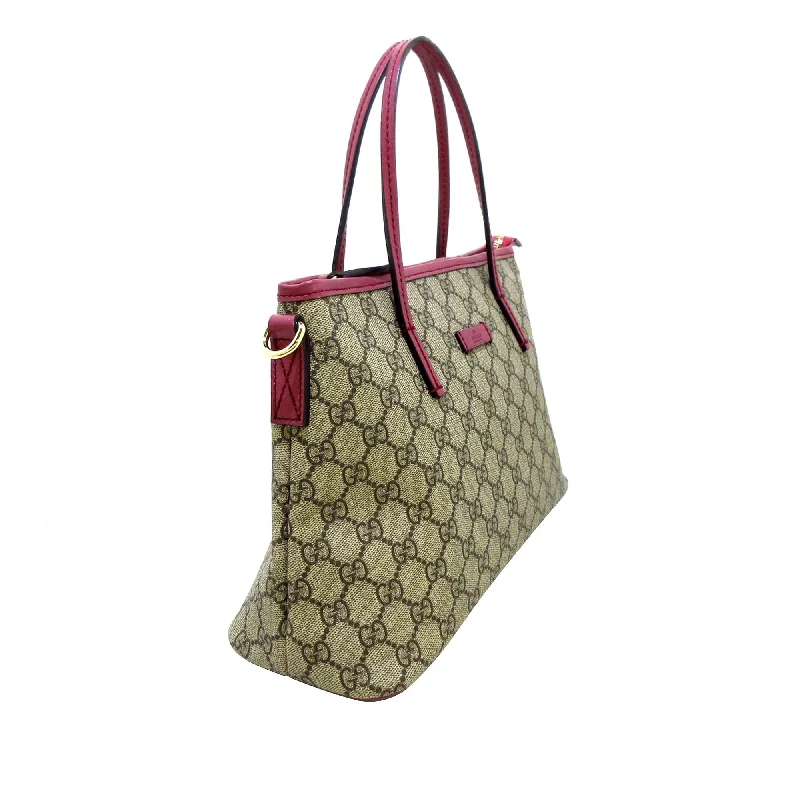 Gucci Marmont bags for women with a contrast - colored interiorGucci GG Supreme Convertible Zip Tote (SHG-zG1Gzm)