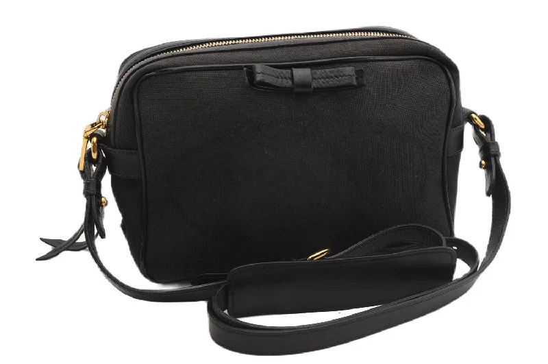 Prada handbags with a beaded trim for a touch of glamour and eleganceAuthentic PRADA Canvas Leather Shoulder Cross Body Bag Purse Black K4657