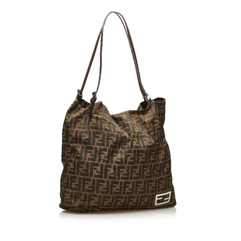 Ladies Fendi crossbody bags with a single - strap design for simplicity and ease of useFendi Zucca Tote Bag (SHG-35710)