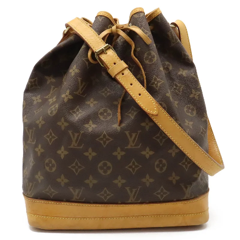 Louis Vuitton bags with a zippered interior pocket for better organizationLouis Vuitton Monogram Noe shoulder bag M42224