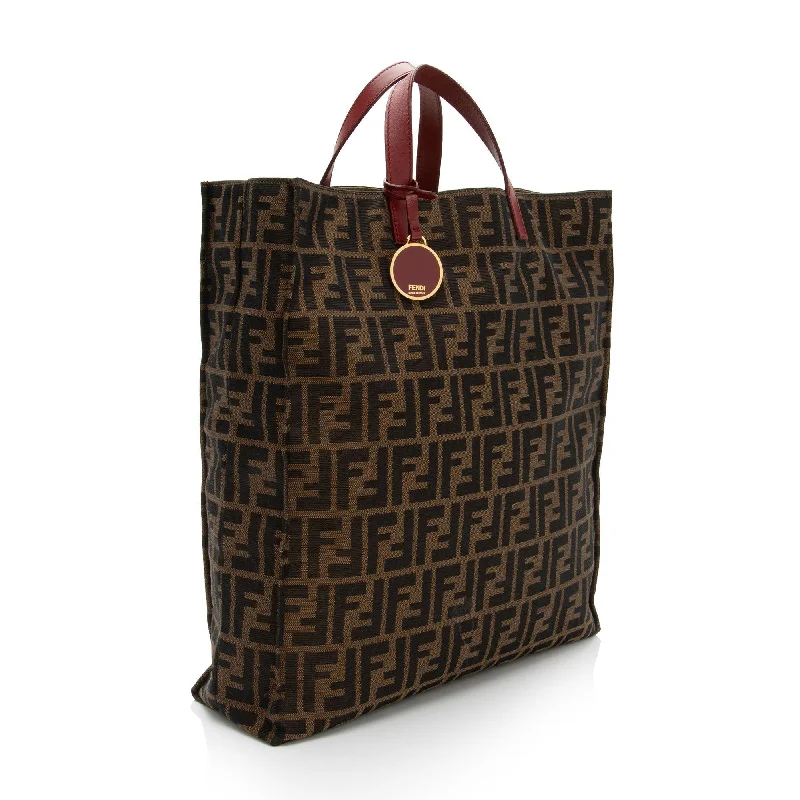 Ladies Fendi Peekaboo bags with a textured leather surface for a more tactile and luxurious feelFendi Zucca Tall Shopping Tote (SHF-LDbLnL)