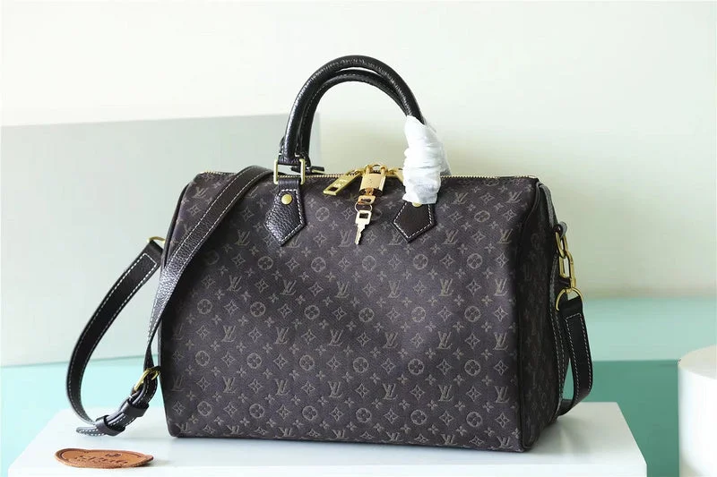 Louis Vuitton crossbody bags with a keychain holder for practicalityBC - LOUIS VUITTON BAGS - 6368