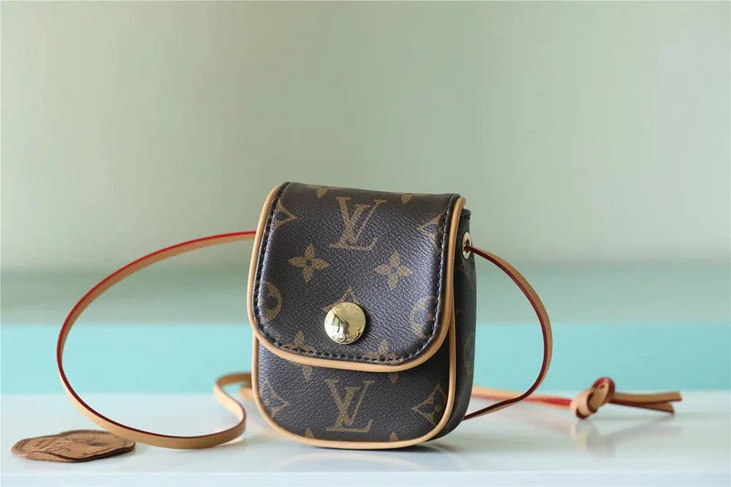 Ladies Louis Vuitton Petite Malle bags with a star - shaped charm for cutenessBC - LOUIS VUITTON BAGS - 6205