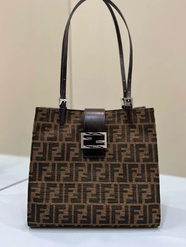 Fendi tote bags with a reinforced bottom for increased durabilityFendi Baguette 1997 Brown For Woman 11in/28cm