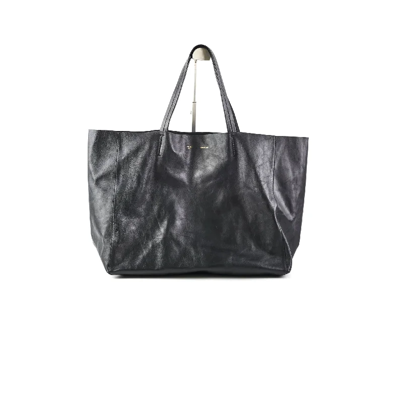 Designer Celine Bags for Fashion - Forward IndividualsCeline Tote Black