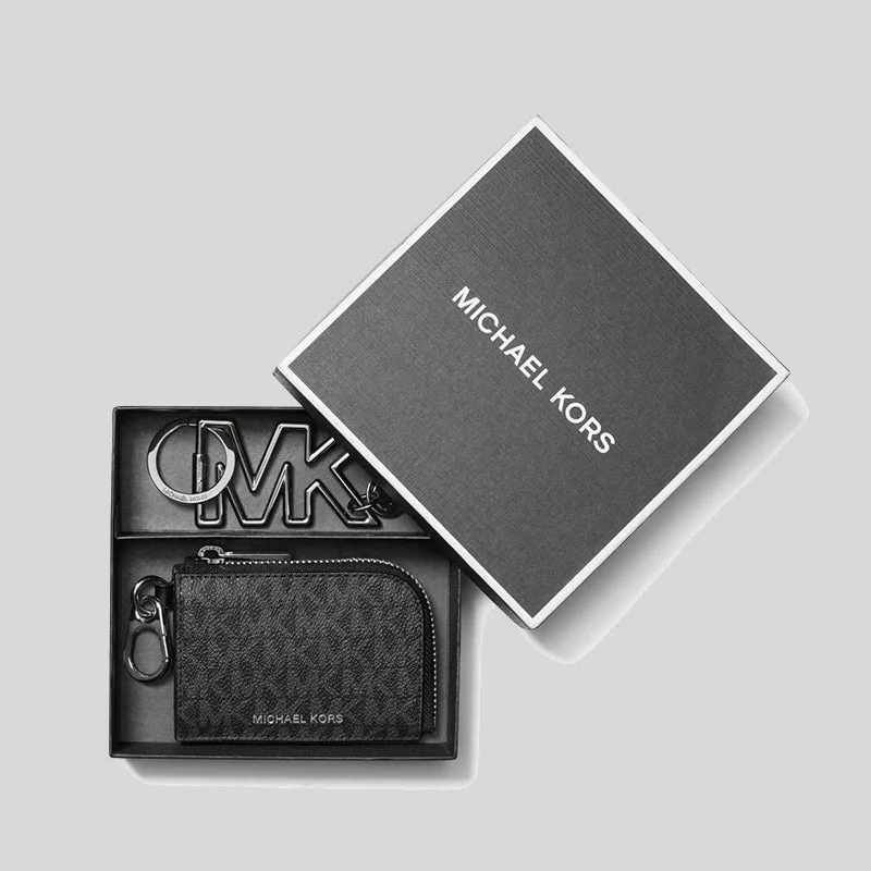 animal - print Michael Michael Kors satchels for a bold fashion statementMICHAEL KORS Logo Wallet and Keychain Gift Set Black 36S3LGFE6B