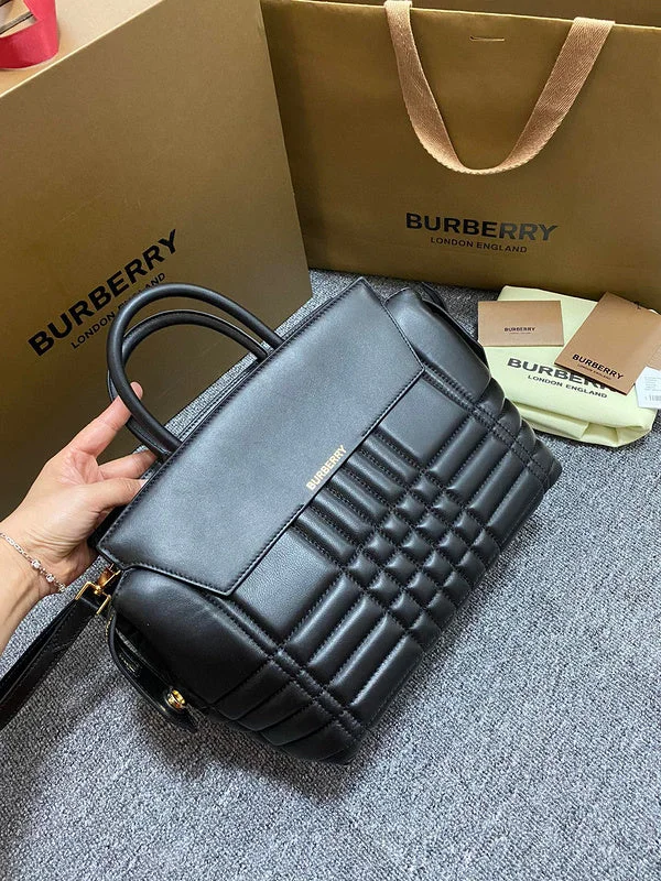 Versatile Burberry Convertible Bags for Multiple StylesHonix Bags - Burberry Bags - 212