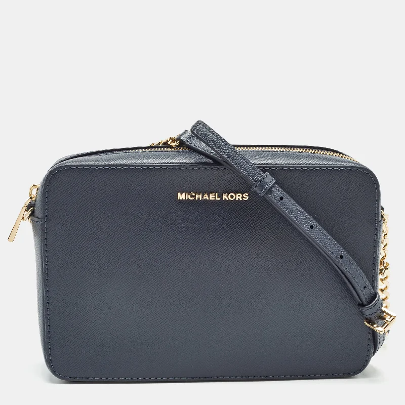 Michael Michael Kors Bags for celebrities on the red carpet (if applicable)Navy Blue Leather Jet Set East West Crossbody Bag