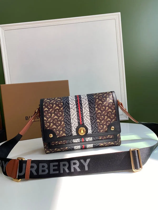 Color - Blocked Burberry Bags for a Bold StatementWF - Burberry Bags - 038