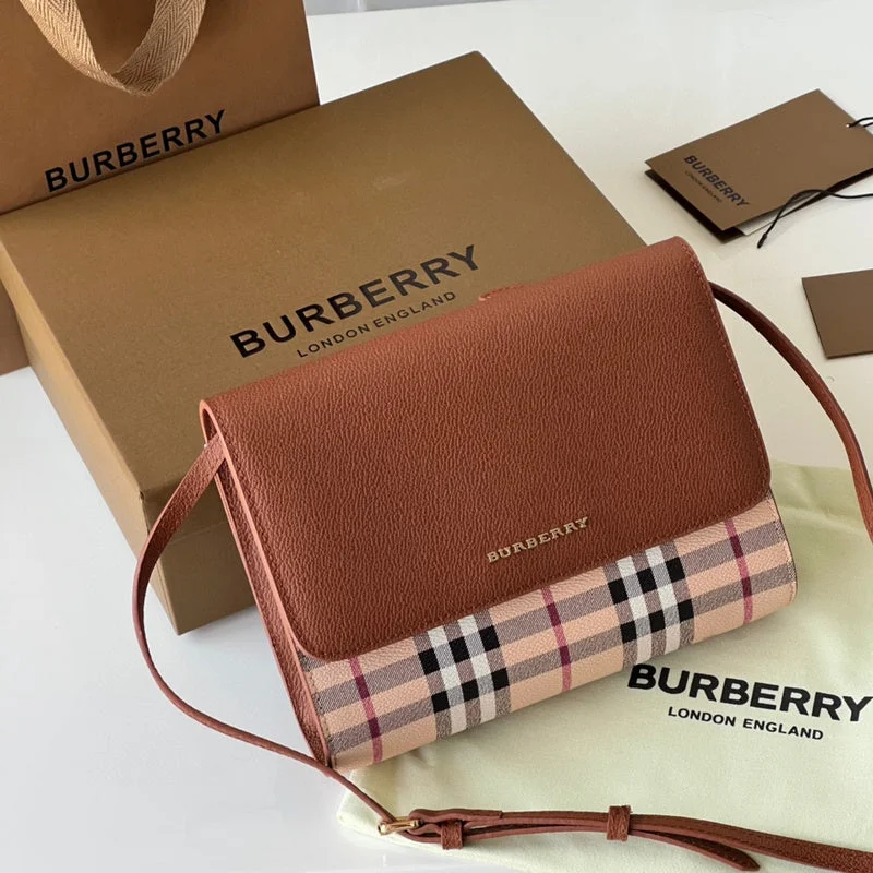 Two - Tone Burberry Bags for a Modern AestheticHonix Bags - Burberry Bags - 293