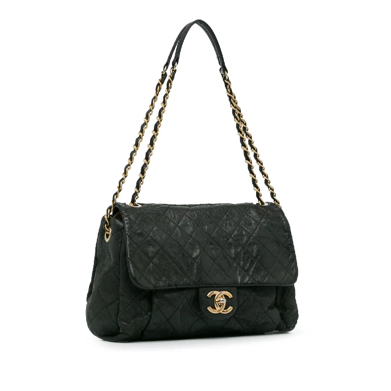 Chanel Designer Handbag with Unique DesignChanel Large Aged Calfskin Chic Quilt Flap (qmJwT4)