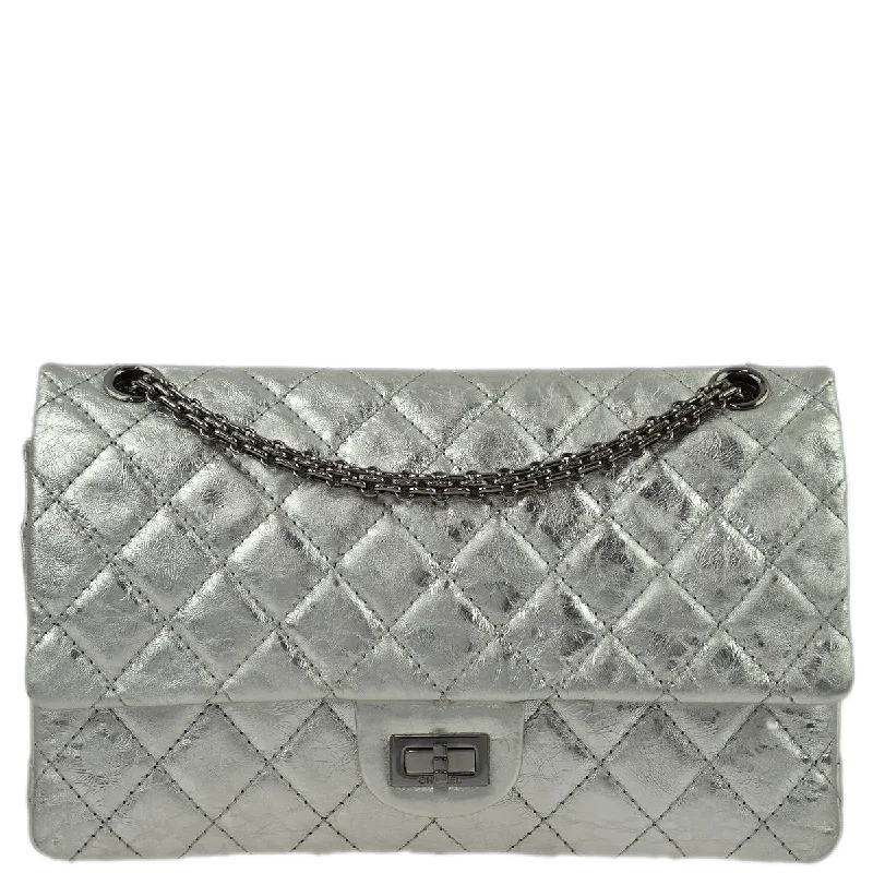 Chanel Classic Flap Bag for Evening PartyChanel Silver Lambskin 2.55 Classic Double Flap Shoulder Bag