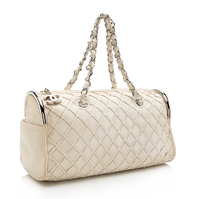 Chanel All - Match Handbag for Versatile StylingChanel Lambskin Ultimate Soft Sombrero Satchel (16369)