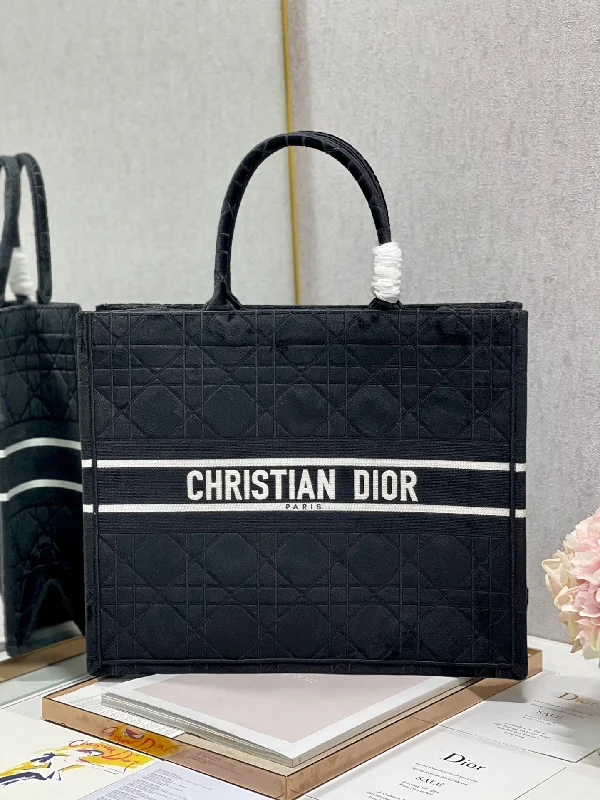 High - fashion Christian Dior bags with a geometric patternChristian Dior Large Book Tote Black Handbags