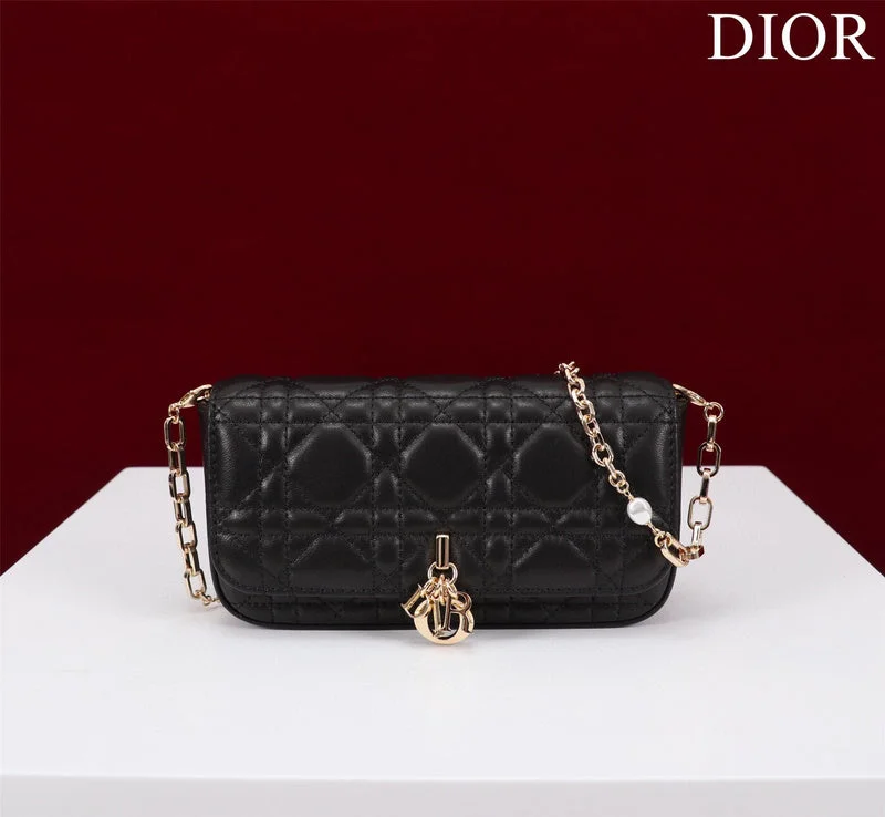 Fashion - forward Christian Dior tote bags for the modern womanWF - Dior Bags - 1248